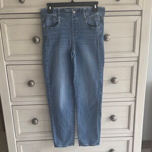 Liverpool The Slim High-Rise Jeans in Light/Medium Blue